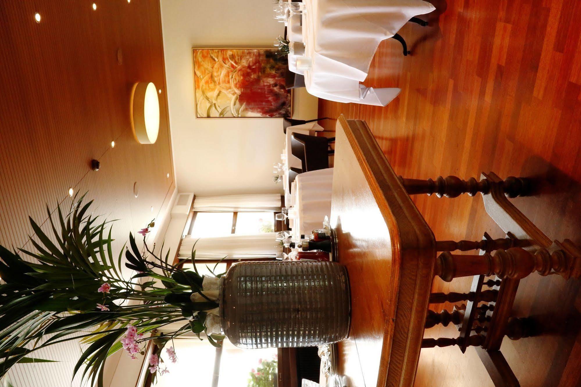 Boutique Hotel Balm Meggen Екстер'єр фото